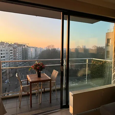With Park View And Terrace Apartmán