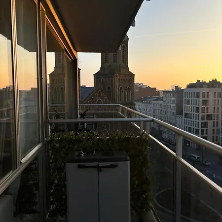 Apartmán With Park View And Terrace *